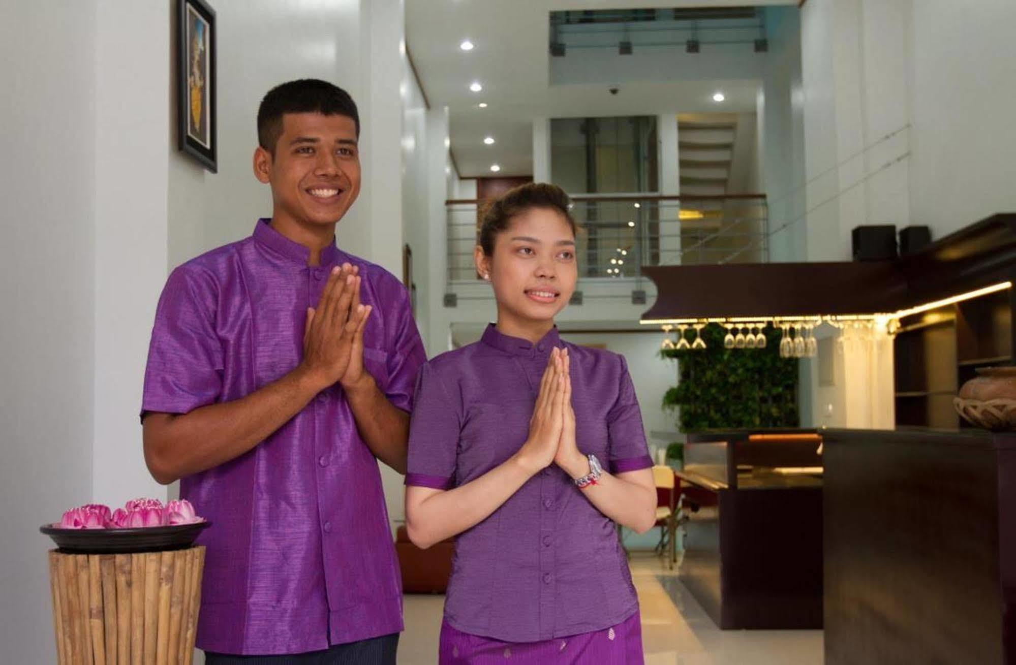 Richly Boutique Hotel Phnom Penh Exterior photo