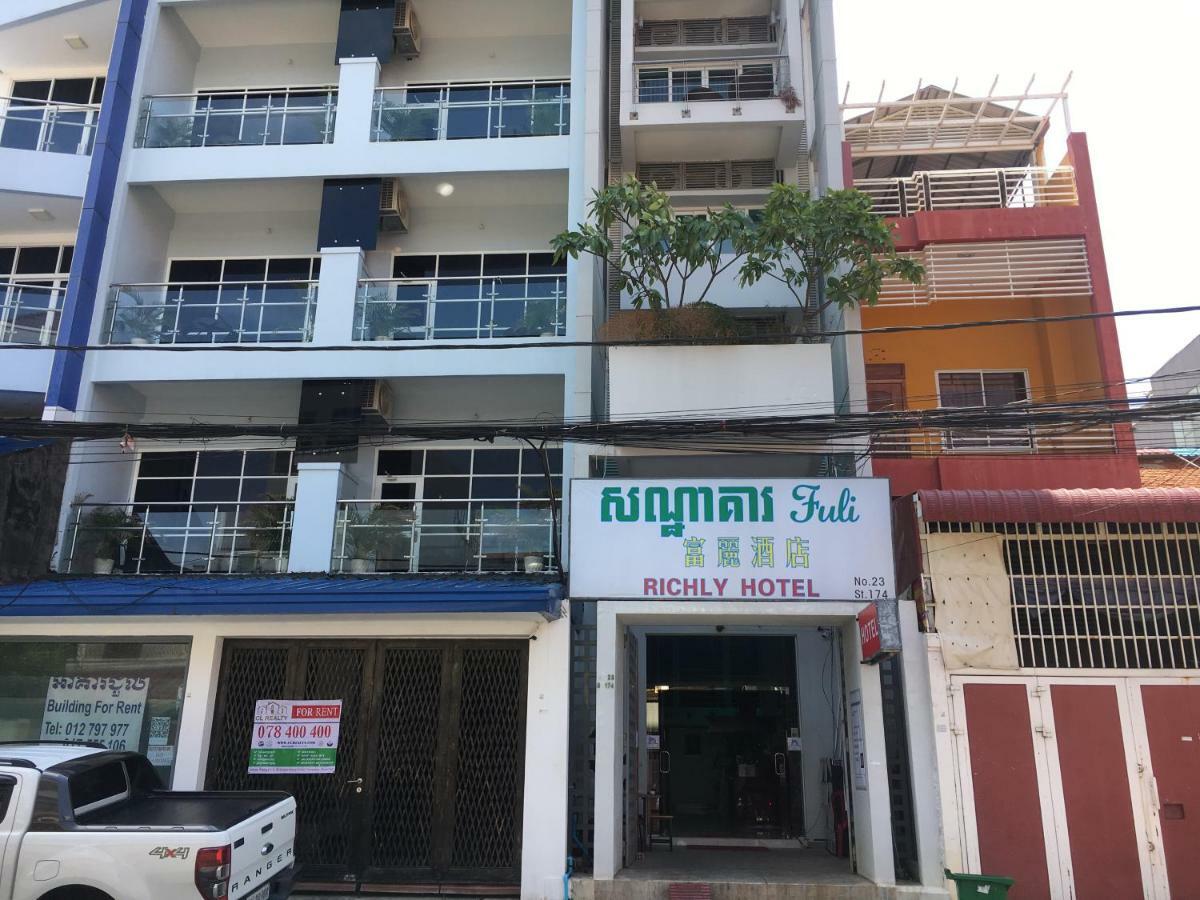 Richly Boutique Hotel Phnom Penh Exterior photo