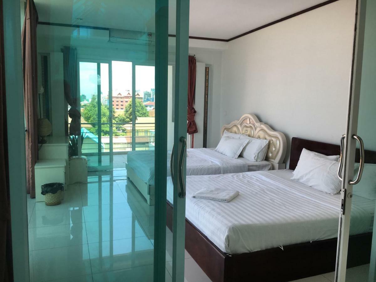 Richly Boutique Hotel Phnom Penh Exterior photo