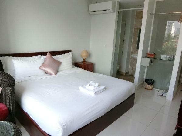 Richly Boutique Hotel Phnom Penh Exterior photo